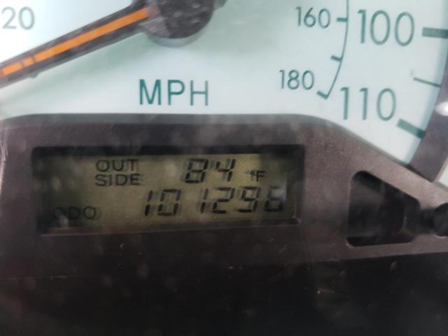Photo 8 from auction – 2004 TOYOTA COROLLA CE with VIN 1NXBR32E64Z335380