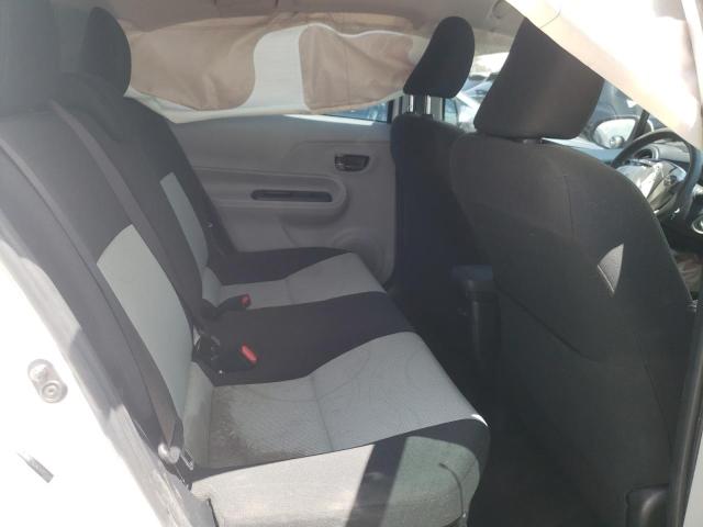 Photo 6 from auction – 2012 TOYOTA PRIUS C with VIN JTDKDTB34C1025066