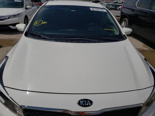 Photo 9 from auction – 2017 KIA FORTE LX with VIN 3KPFK4A77HE130447