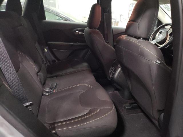 Photo 6 from auction – 2017 JEEP CHEROKEE L with VIN 1C4PJLCB0HW535509