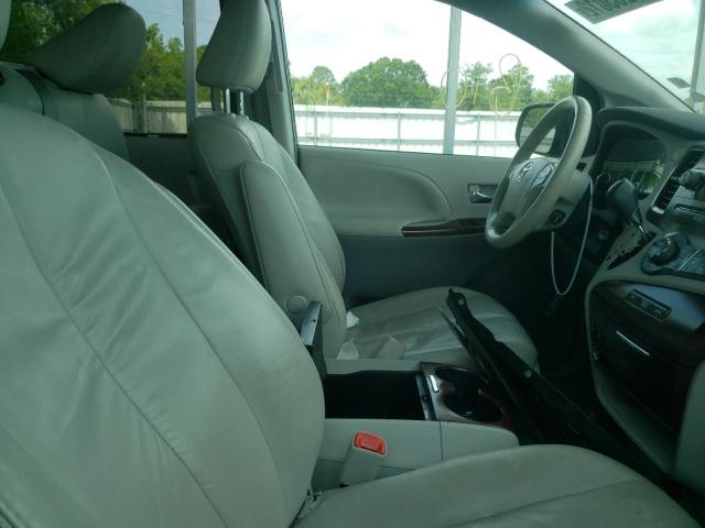 Photo 5 from auction – 2012 TOYOTA SIENNA XLE with VIN 5TDYK3DC2CS220745