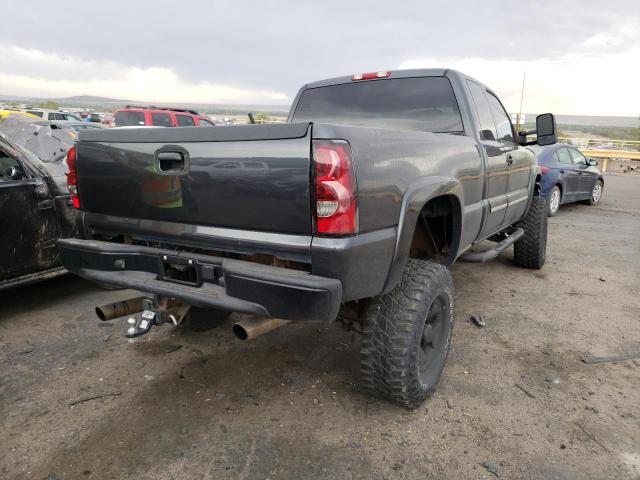 Photo 4 from auction – 2004 CHEVROLET SILVERADO with VIN 1GCHK29G44E232781
