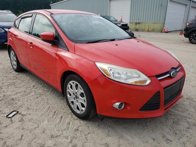 FORD FOCUS SE 2012 مع رقم تعريف المركبة 1FAHP3K21CL404982 - صورة من المزاد