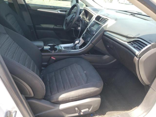 Photo 5 from auction – 2016 FORD FUSION SE with VIN 3FA6P0H75GR283583