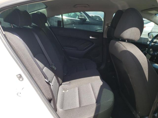 Photo 6 from auction – 2017 KIA FORTE LX with VIN 3KPFK4A77HE130447