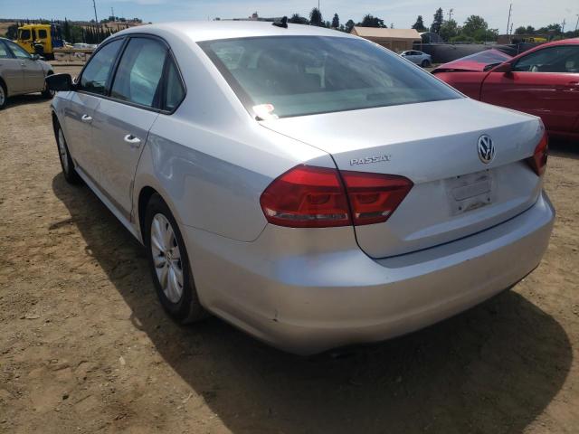 Photo 3 from auction – 2015 VOLKSWAGEN PASSAT S with VIN 1VWAT7A36FC065341