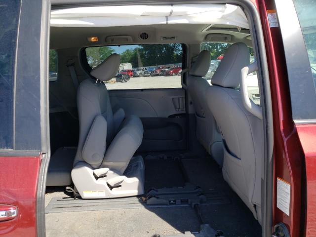 Photo 6 from auction – 2017 TOYOTA SIENNA XLE with VIN 5TDYZ3DC4HS854416
