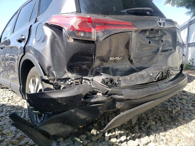 Photo 9 from auction – 2018 TOYOTA RAV4 LE with VIN JTMBFREV0JJ724752