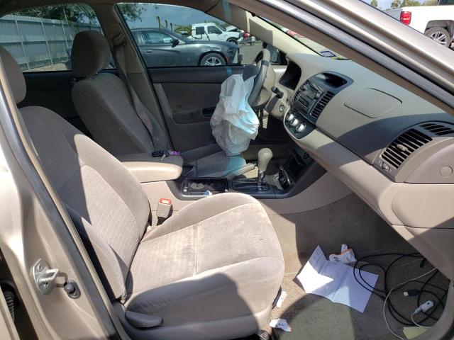 Photo 5 from auction – 2005 TOYOTA CAMRY LE with VIN 4T1BE32K85U582385