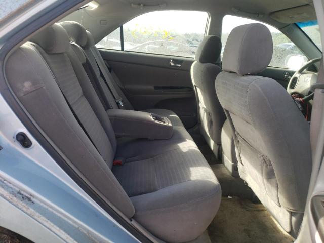 Photo 6 from auction – 2005 TOYOTA CAMRY LE with VIN 4T1BE30K35U526275