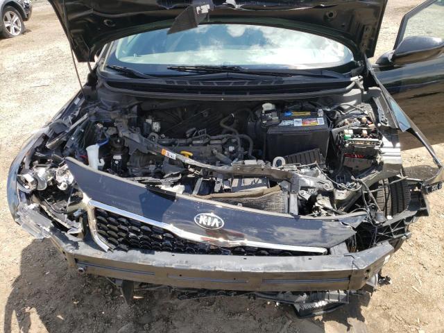 Photo 7 from auction – 2017 KIA FORTE LX with VIN 3KPFL4A77HE015375