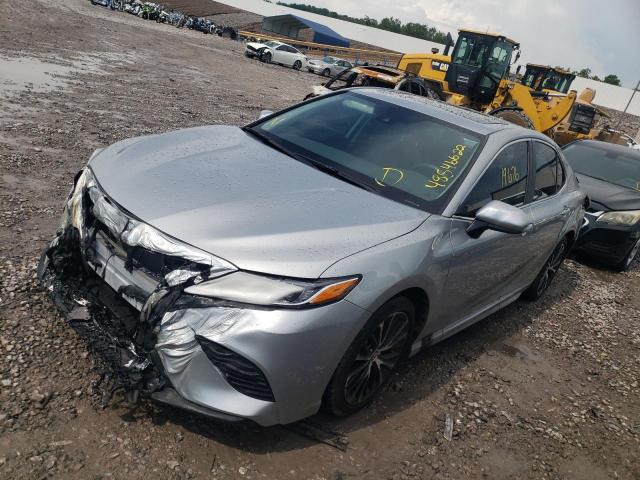 Photo 2 from auction – 2020 TOYOTA CAMRY SE with VIN 4T1G11AK2LU357982