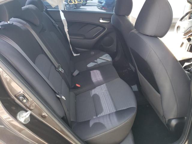 Photo 6 from auction – 2018 KIA FORTE LX with VIN 3KPFL4A78JE201058
