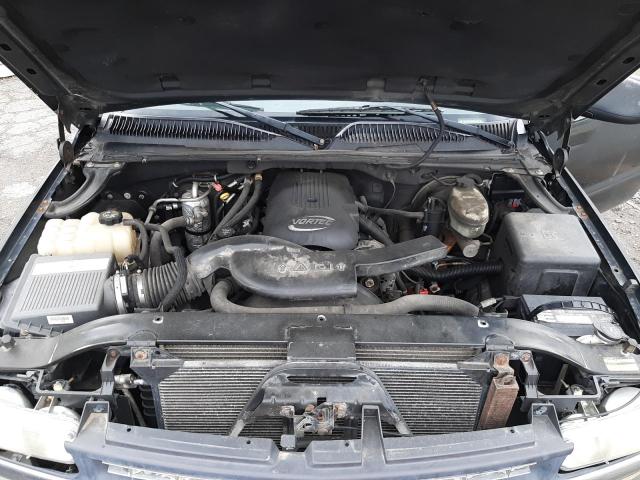 Photo 7 from auction – 2003 CHEVROLET SUBURBAN K with VIN 3GNFK16Z53G203960
