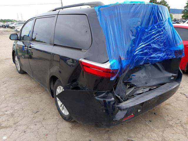 Photo 3 from auction – 2017 TOYOTA SIENNA XLE with VIN 5TDYZ3DC5HS789897