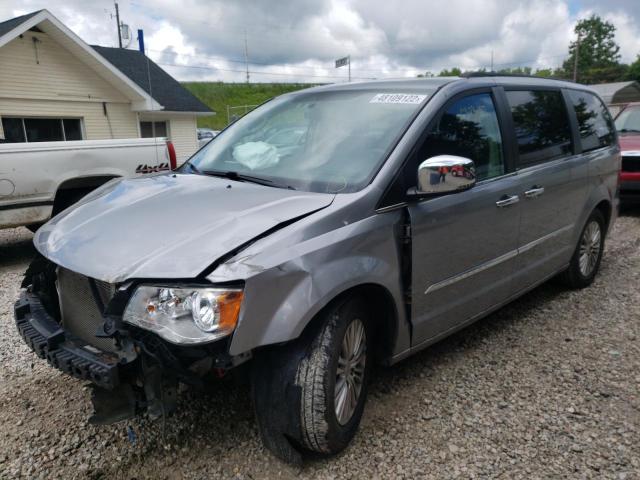 Photo 2 from auction – 2013 CHRYSLER TOWN & COU with VIN 2C4RC1CG2DR664888