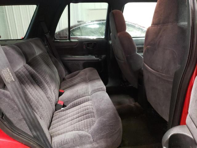 Photo 6 from auction – 2000 CHEVROLET BLAZER with VIN 1GNDT13W2Y2380559