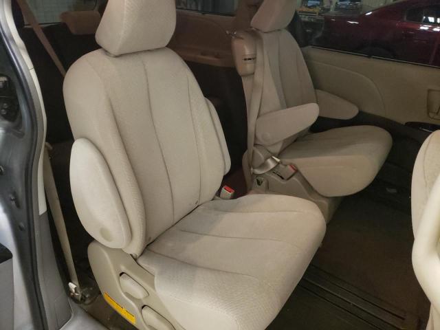 Photo 6 from auction – 2014 TOYOTA SIENNA LE with VIN 5TDKK3DC3ES526085