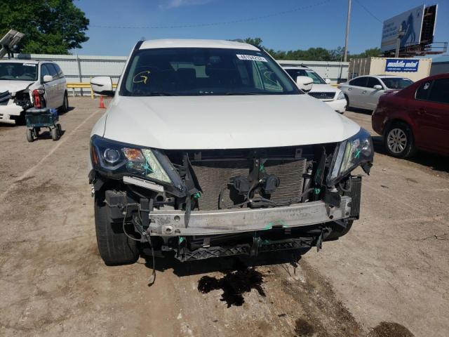 Photo 9 from auction – 2017 NISSAN PATHFINDER with VIN 5N1DR2MN4HC649735