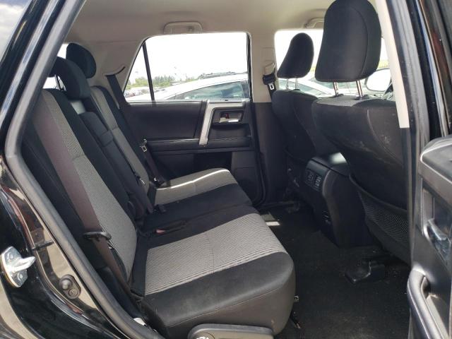 Photo 6 from auction – 2018 TOYOTA 4RUNNER SR with VIN JTEZU5JR7J5178588