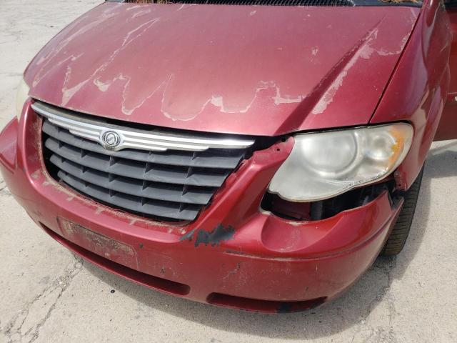 Photo 9 from auction – 2005 CHRYSLER TOWN & COU with VIN 2C4GP54L45R412754