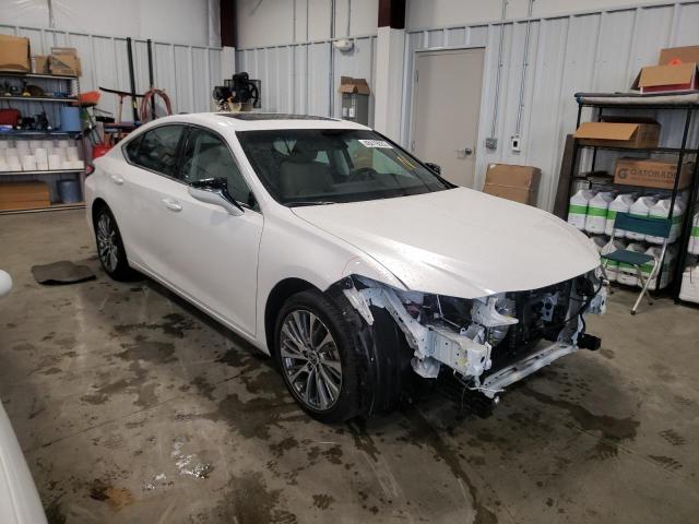 LEXUS ES 350 2020 with VIN 58ADZ1B11LU064200 - Photo from auction