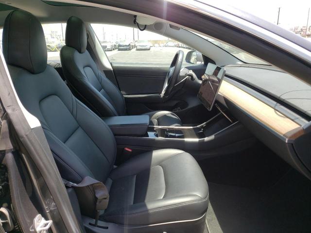 Photo 5 from auction – 2018 TESLA MODEL 3 with VIN 5YJ3E1EA8JF030534