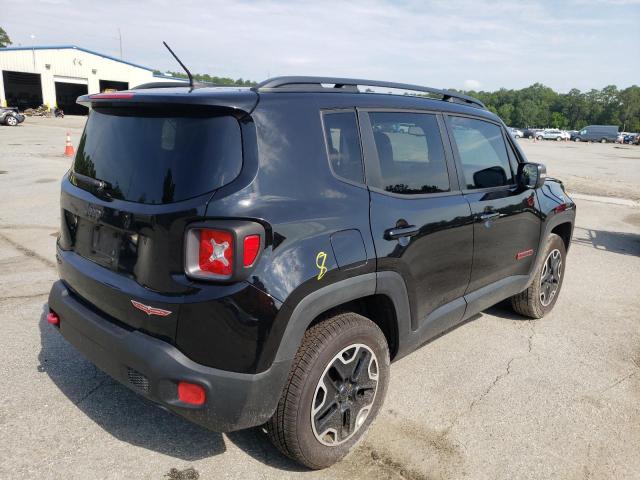 Photo 4 from auction – 2017 JEEP RENEGADE T with VIN ZACCJBCB1HPG01894