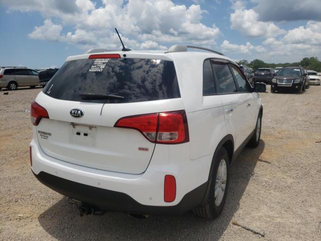 Photo 4 from auction – 2015 KIA SORENTO LX with VIN 5XYKT3A64FG597922