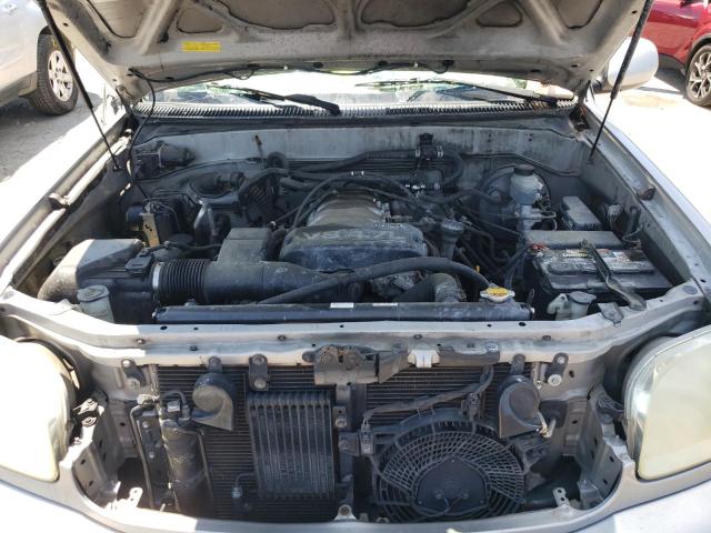 Photo 7 from auction – 2002 TOYOTA SEQUOIA LI with VIN 5TDZT38A82S109853