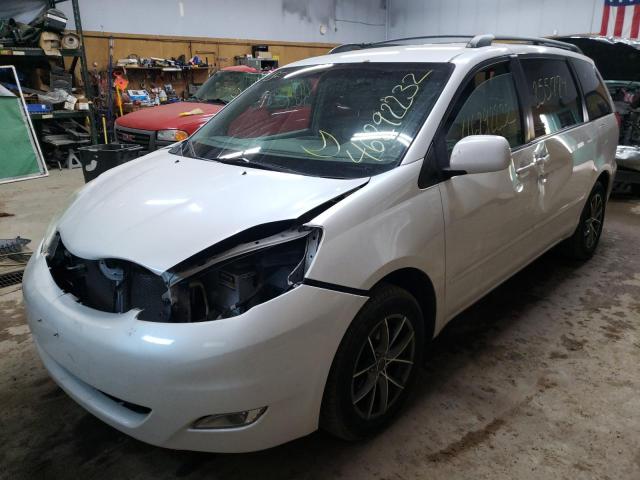 Photo 2 from auction – 2006 TOYOTA SIENNA XLE with VIN 5TDBA22C66S063442