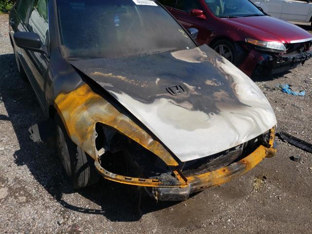 Photo 7 from auction – 2004 HONDA ACCORD LX with VIN JHMCM56374C006333