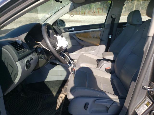 Photo 5 from auction – 2007 VOLKSWAGEN JETTA WOLF with VIN 3VWEF81KX7M075540