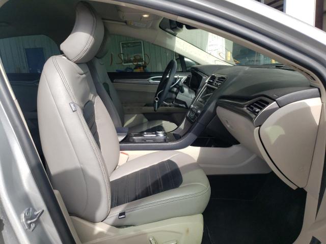 Photo 5 from auction – 2019 FORD FUSION SE with VIN 3FA6P0HD0KR127157