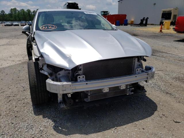 Photo 9 from auction – 2017 FORD FUSION SE with VIN 3FA6P0LU7HR190899