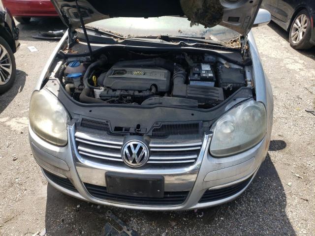 Photo 7 from auction – 2009 VOLKSWAGEN JETTA WOLF with VIN 3VWRJ71K89M042324