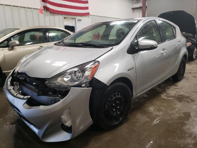 Photo 2 from auction – 2015 TOYOTA PRIUS C with VIN JTDKDTB32F1100688