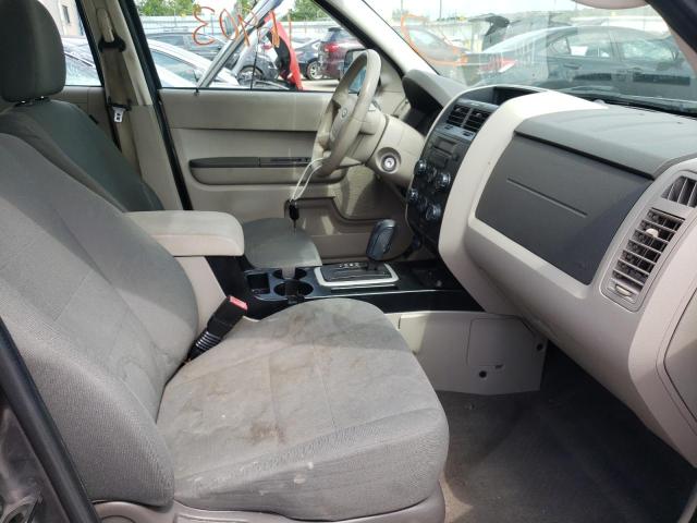 Photo 5 from auction – 2010 FORD ESCAPE XLS with VIN 1FMCU9C70AKD05577