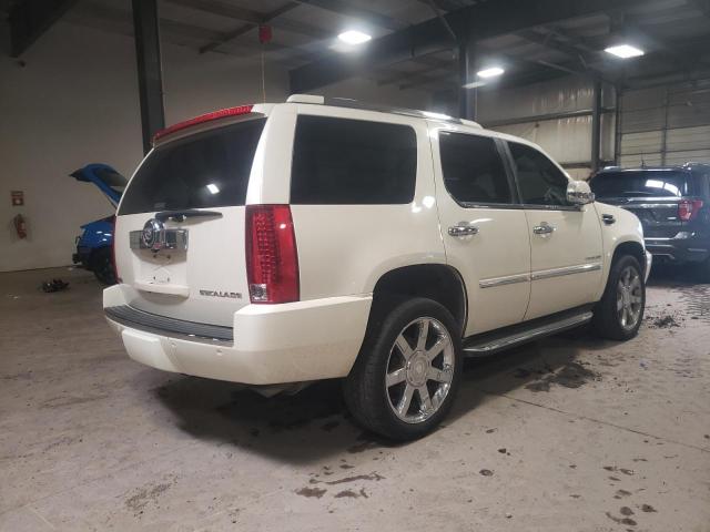 Photo 4 from auction – 2010 CADILLAC ESCALADE L with VIN 1GYUKBEF1AR269636