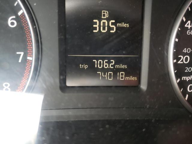 Photo 8 from auction – 2015 VOLKSWAGEN PASSAT S with VIN 1VWAT7A36FC014342