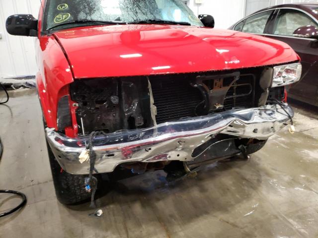 Photo 9 from auction – 2000 CHEVROLET BLAZER with VIN 1GNDT13W2Y2380559