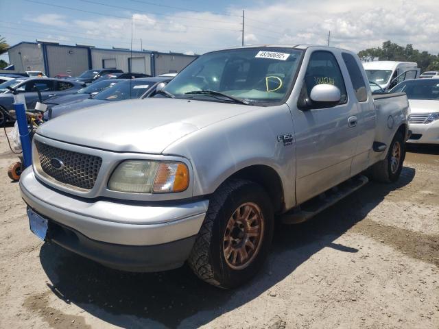 Photo 2 from auction – 2003 FORD F150 with VIN 1FTRX07W33KB50495