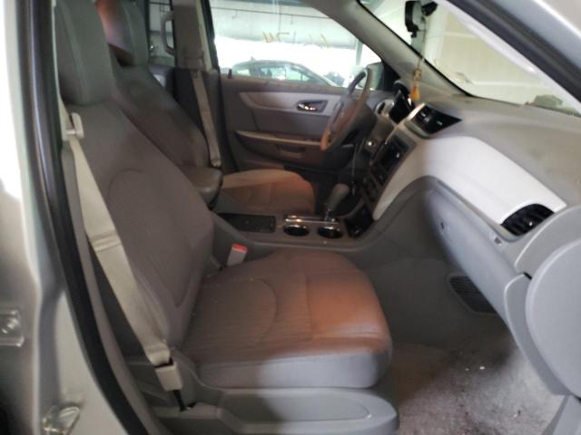 Photo 5 from auction – 2017 CHEVROLET TRAVERSE L with VIN 1GNKRFED7HJ140198