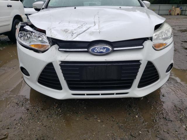 Photo 9 from auction – 2014 FORD FOCUS SE with VIN 1FADP3F29EL215170