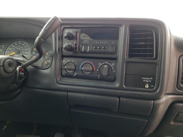 Photo 9 from auction – 2001 CHEVROLET SILVERADO with VIN 2GCEC19V411323409