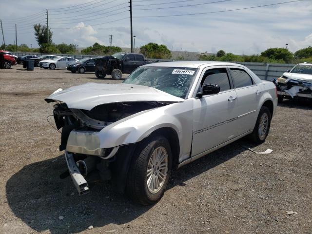 Photo 2 from auction – 2010 CHRYSLER 300 TOURIN with VIN 2C3CA5CV6AH102225