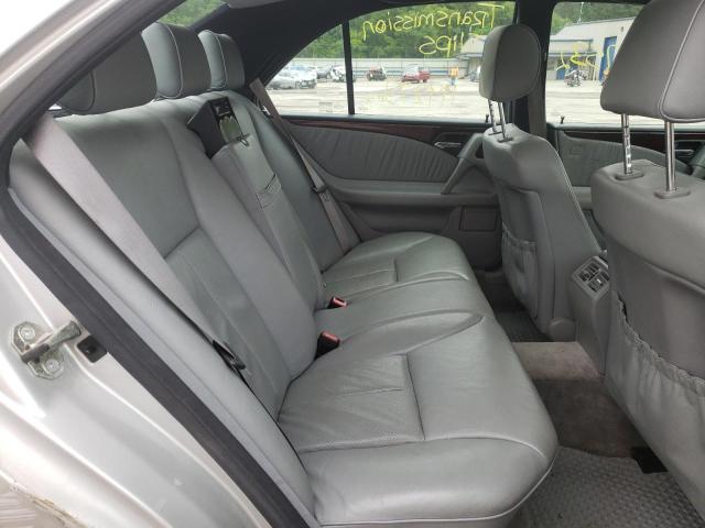 Photo 6 from auction – 1997 MERCEDES-BENZ E 320 with VIN WDBJF55F3VA390542
