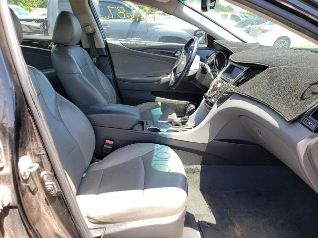Photo 5 from auction – 2011 HYUNDAI SONATA SE with VIN 5NPEC4AC8BH010598