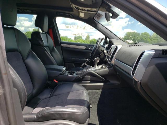 Photo 5 from auction – 2013 PORSCHE CAYENNE GT with VIN WP1AD2A23DLA73984