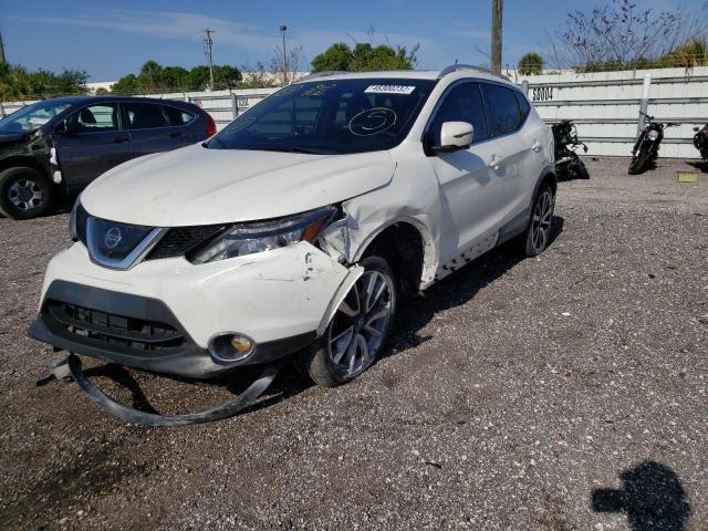 Photo 2 from auction – 2017 NISSAN ROGUE with VIN JN1BJ1CP9HW034129